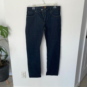 J Crew 770 Jean. Dark Wash. EUC